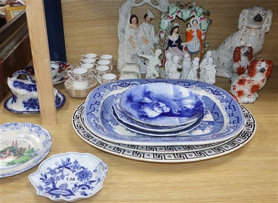 A large quantity of mixed porcelain including Staffordshire, Imari, blue and white, etc. tallest 35cm